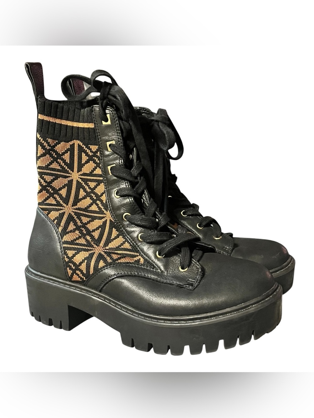 Antonio Melani Dempsay Lace Up Lug Sole Combat Boots Size 6.5